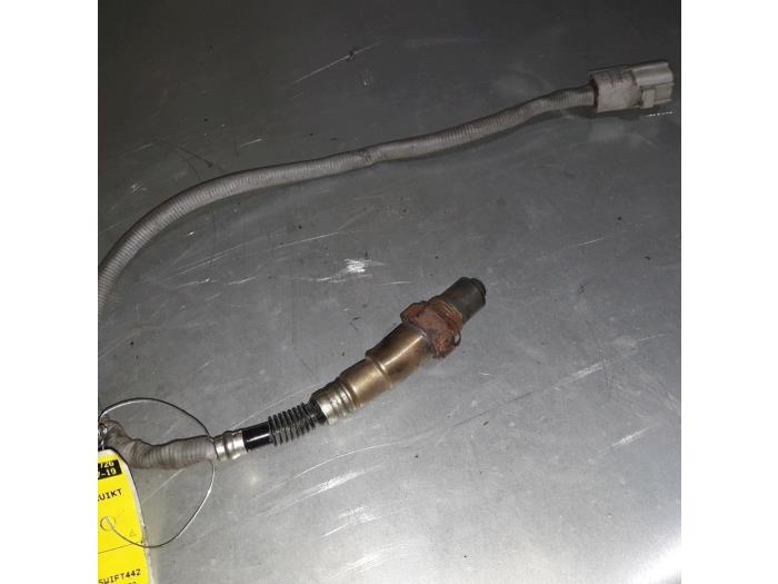 Lambda Sonde Suzuki Swift (ZA/ZC/ZD), 2010 / 2017 1.2 16V, Hatchback, Benzine, 1.242cc, 69kW (94pk), FWD, K12B, 2010-10 / 2017-04, NZAA2; NZCA2; NZA72; NZC72 (Gebruikt)