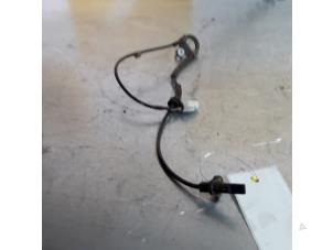 Gebruikte Sensor ABS Suzuki Splash 1.0 12V Prijs € 40,00 Margeregeling aangeboden door Yellow Parts