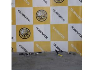Gebruikte Schakelkabel Versnellingsbak Suzuki Wagon-R+ (RB) 1.2 16V Prijs € 40,00 Margeregeling aangeboden door Yellow Parts