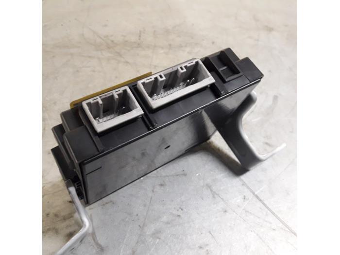 Computer Body Control van een Suzuki Swift (ZA/ZC/ZD) 1.2 16V 2011