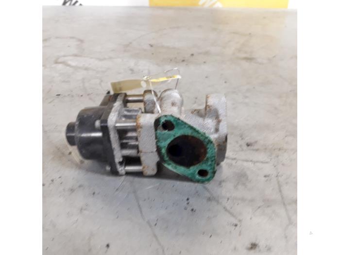 Gebruikte Uitlaat gasklep (EGR) Suzuki Alto (RF410) 1.1 16V Prijs € 29,99 Margeregeling aangeboden door Yellow Parts