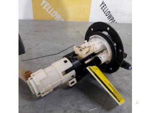 Gebruikte Benzinepomp Suzuki Wagon-R+ (SR) 1.0 16V Prijs € 30,00 Margeregeling aangeboden door Yellow Parts