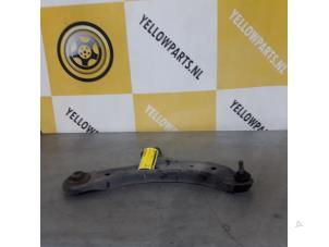 Gebruikte Triangel rechts-voor Suzuki Swift (ZA/ZC/ZD) 1.2 16_ Prijs € 35,00 Margeregeling aangeboden door Yellow Parts