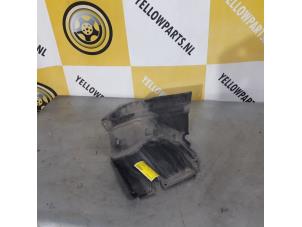 Gebruikte Motor Beschermplaat Suzuki Swift (ZA/ZC/ZD) 1.2 16_ Prijs op aanvraag aangeboden door Yellow Parts