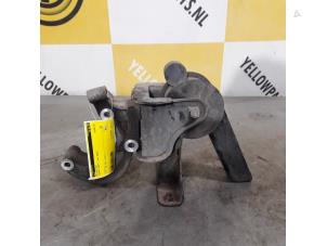 Gebruikte Motorsteun Suzuki Swift (ZA/ZC/ZD1/2/3/9) 1.3 VVT 16V Prijs € 35,00 Margeregeling aangeboden door Yellow Parts