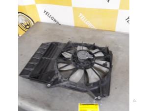 Gebruikte Fan Radiateur Suzuki Splash 1.2 16V Prijs € 44,00 Margeregeling aangeboden door Yellow Parts