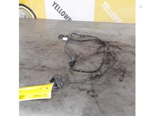 Gebruikte Sensor ABS Suzuki Alto 1.0 12V Prijs € 40,00 Margeregeling aangeboden door Yellow Parts