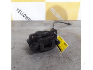 Gebruikte Remklauw (Tang) rechts-voor Suzuki Alto (RF410) 1.1 16V Prijs € 25,00 Margeregeling aangeboden door Yellow Parts