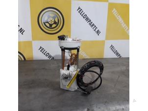 Gebruikte Benzinepomp Suzuki Grand Vitara II (JT) 1.6 16V Prijs € 95,00 Margeregeling aangeboden door Yellow Parts