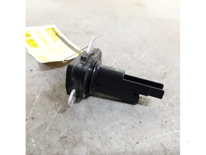 Gebruikte Luchtmassameter Suzuki Alto 1.0 12V Prijs € 40,00 Margeregeling aangeboden door Yellow Parts