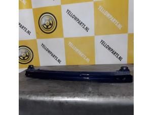 Gebruikte Bumperframe voor Suzuki New Ignis (MH) 1.3 16V Prijs € 55,00 Margeregeling aangeboden door Yellow Parts