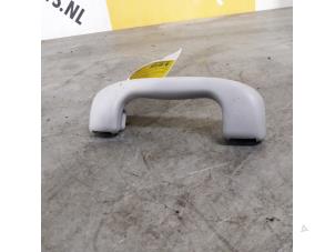 Gebruikte Handgreep Suzuki Swift (ZA/ZC/ZD) 1.2 16_ Prijs € 10,00 Margeregeling aangeboden door Yellow Parts