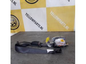 Gebruikte Gordelspanner rechts Suzuki New Ignis (MH) 1.3 16V Prijs € 50,00 Margeregeling aangeboden door Yellow Parts