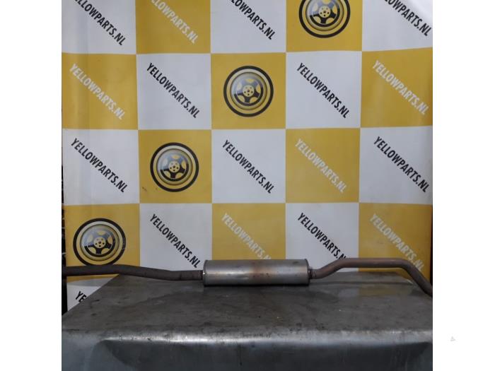 Gebruikte Uitlaat Middendemper Suzuki SX4 S-Cross (JY) 1.6 16V Prijs € 49,99 Margeregeling aangeboden door Yellow Parts