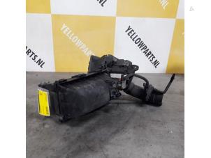 Gebruikte Luchtfilterhuis Suzuki New Ignis (MH) 1.3 16V Prijs € 25,00 Margeregeling aangeboden door Yellow Parts