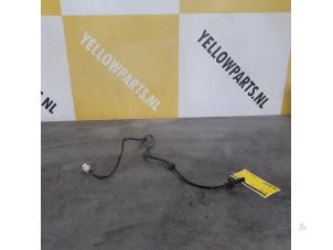 Gebruikte ABS Sensor Suzuki Splash 1.2 16V Prijs € 35,00 Margeregeling aangeboden door Yellow Parts