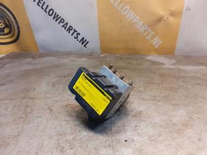 Gebruikte ABS Pomp Suzuki Liana (ERC/ERD/RH4) 1.6 MPi 16V Prijs € 69,00 Margeregeling aangeboden door Yellow Parts