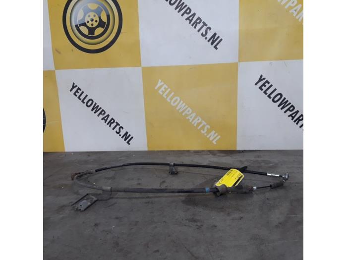 Gebruikte Handrem Kabel Suzuki Swift (ZA/ZC/ZD1/2/3/9) 1.6 Sport VVT 16V Prijs € 20,00 Margeregeling aangeboden door Yellow Parts