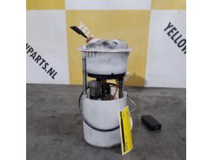 Gebruikte Benzinepomp Suzuki Swift (ZA/ZC/ZD1/2/3/9) 1.6 Sport VVT 16V Prijs € 39,99 Margeregeling aangeboden door Yellow Parts