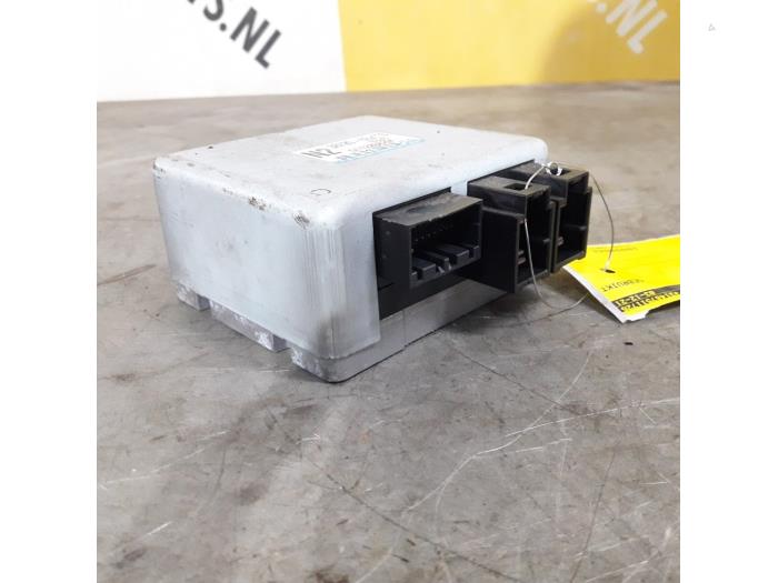 Gebruikte Computer Stuurbekrachtiging Suzuki Swift (ZA/ZC/ZD1/2/3/9) 1.3 VVT 16V Prijs € 70,00 Margeregeling aangeboden door Yellow Parts