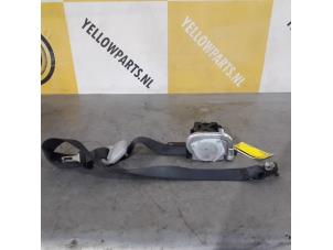 Gebruikte Gordelspanner rechts Suzuki Grand Vitara II (JT) 2.4 16V Prijs € 90,00 Margeregeling aangeboden door Yellow Parts