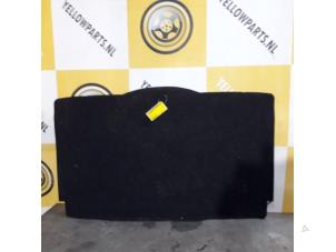 Gebruikte Kofferbak Mat Suzuki New Ignis (MH) 1.3 16V Prijs € 20,00 Margeregeling aangeboden door Yellow Parts
