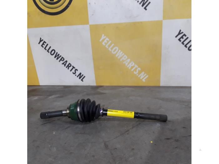 Gebruikte Steekas rechts-voor Suzuki Vitara (ET/FT/TA) 1.6 Prijs € 83,49 Inclusief btw aangeboden door Yellow Parts