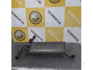 Gebruikte Uitlaat Einddemper Suzuki SX4 (EY/GY) 1.6 16V VVT Comfort,Exclusive Autom. Prijs € 49,00 Margeregeling aangeboden door Yellow Parts