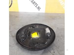 Gebruikte Ankerplaat (Rem) Suzuki Swift (ZA/ZC/ZD1/2/3/9) 1.3 VVT 16V Prijs € 24,99 Margeregeling aangeboden door Yellow Parts