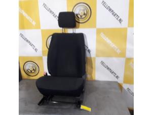 Gebruikte Voorstoel links Suzuki Swift (ZA/ZC/ZD1/2/3/9) 1.3 DDis 16V Prijs € 60,00 Margeregeling aangeboden door Yellow Parts