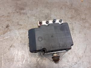 Gebruikte ABS Pomp Suzuki Alto (RF410) 1.1 16V Prijs € 69,00 Margeregeling aangeboden door Yellow Parts