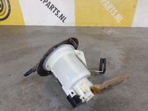 Gebruikte Brandstofpomp Elektrisch Suzuki Alto (GF) 1.0 12V Prijs € 40,00 Margeregeling aangeboden door Yellow Parts