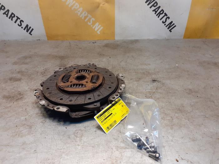 Gebruikte Koppelingsset (compleet) Suzuki Grand Vitara II (JT) 2.0 16V Prijs € 45,00 Margeregeling aangeboden door Yellow Parts