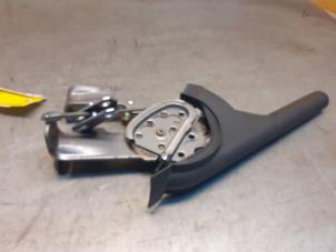 Gebruikte Handrem Mechaniek Suzuki Swift (ZA/ZC/ZD1/2/3/9) 1.3 VVT 16V Prijs € 30,00 Margeregeling aangeboden door Yellow Parts