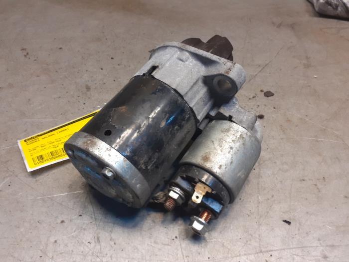 Gebruikte Dynamo Suzuki Splash 1.2 16V Prijs € 39,95 Margeregeling aangeboden door Yellow Parts