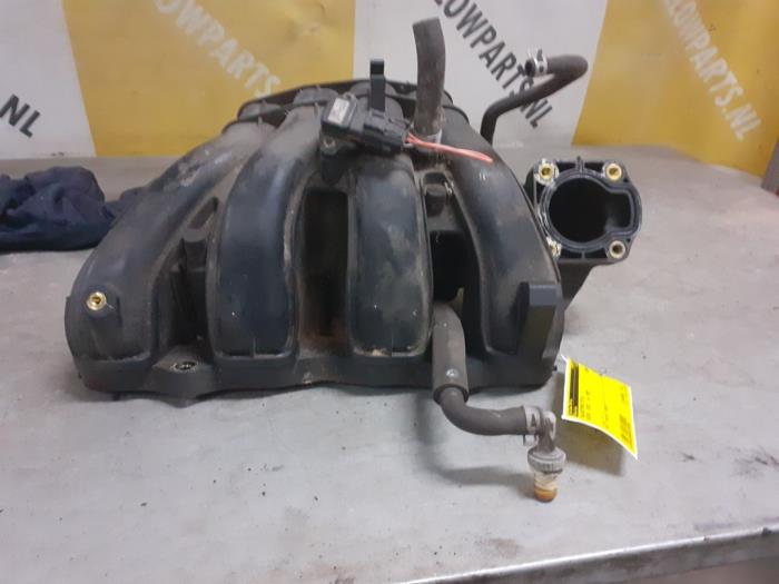 Gebruikte Spruitstuk Inlaat Suzuki New Ignis (MH) 1.5 16V Prijs € 40,00 Margeregeling aangeboden door Yellow Parts