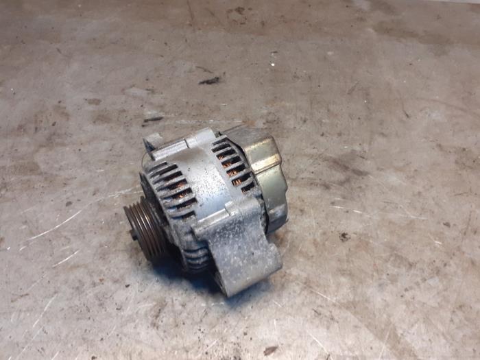 Gebruikte Dynamo Suzuki Alto (RF410) 1.1 16V Prijs € 24,99 Margeregeling aangeboden door Yellow Parts