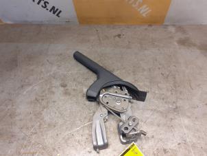 Gebruikte Handrem Mechaniek Suzuki Splash 1.2 16V Prijs € 29,99 Margeregeling aangeboden door Yellow Parts