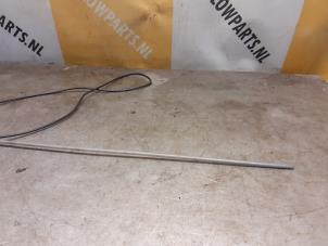 Gebruikte Antenne Suzuki Baleno (GA/GB) 1.8 16V Prijs € 25,00 Margeregeling aangeboden door Yellow Parts