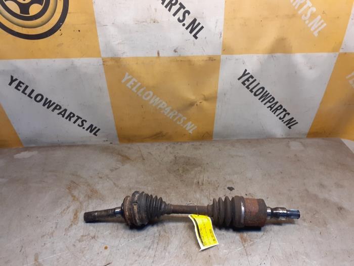 Gebruikte Steekas rechts-voor Suzuki Vitara (ET/FT/TA) 1.6i Prijs € 69,00 Margeregeling aangeboden door Yellow Parts