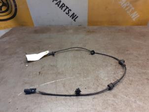 Gebruikte ABS Sensor Suzuki Swift (ZA/ZC/ZD) 1.2 16V Prijs € 35,00 Margeregeling aangeboden door Yellow Parts