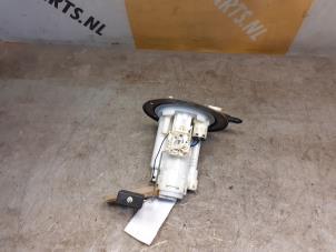 Gebruikte Benzinepomp Suzuki Alto (RF410) 1.1 16V Prijs € 29,99 Margeregeling aangeboden door Yellow Parts