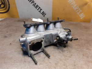 Gebruikte Inlaatspruitstuk Suzuki X-90 (SZ416) 1.6 16V 4x4 Prijs € 50,00 Margeregeling aangeboden door Yellow Parts