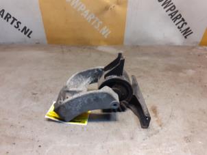 Gebruikte Motorsteun Suzuki SX4 (EY/GY) 1.6 16V VVT Comfort,Exclusive Autom. Prijs € 35,00 Margeregeling aangeboden door Yellow Parts