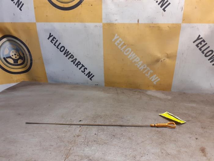 Olie Peilstok van een Suzuki Swift (ZA/ZC/ZD) 1.2 16_ 2013