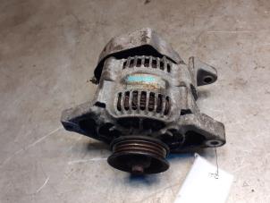 Gebruikte Dynamo Suzuki Swift (SF413/416) 1.3i GL,GX Prijs € 35,00 Margeregeling aangeboden door Yellow Parts