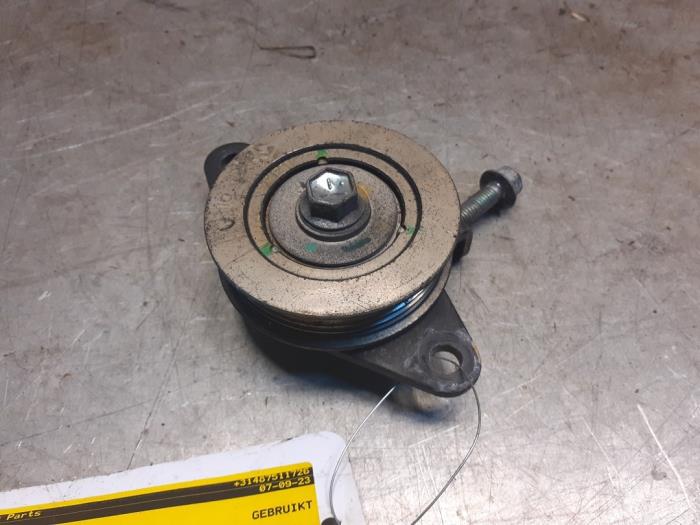 Gebruikte Spanrol Multiriem Suzuki Alto 1.0 12V Prijs € 35,00 Margeregeling aangeboden door Yellow Parts