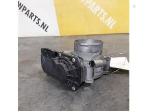 Gebruikte Gasklephuis Suzuki Swift (ZA/ZC/ZD1/2/3/9) 1.6 Sport VVT 16V Prijs € 84,99 Margeregeling aangeboden door Yellow Parts