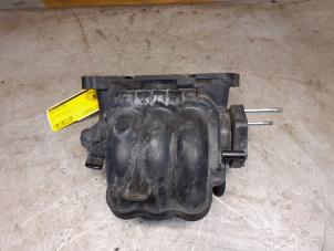 Gebruikte Spruitstuk Inlaat Suzuki Alto 1.0 12V Prijs € 30,00 Margeregeling aangeboden door Yellow Parts