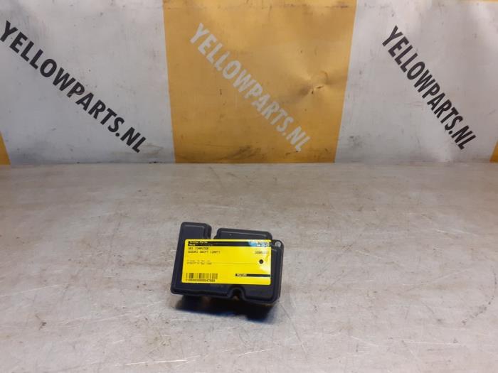 ABS Computer van een Suzuki Swift (ZA/ZC/ZD1/2/3/9) 1.3 VVT 16V 2007